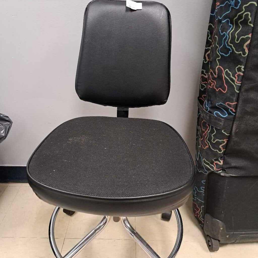 Black Computer Chair on Wheels