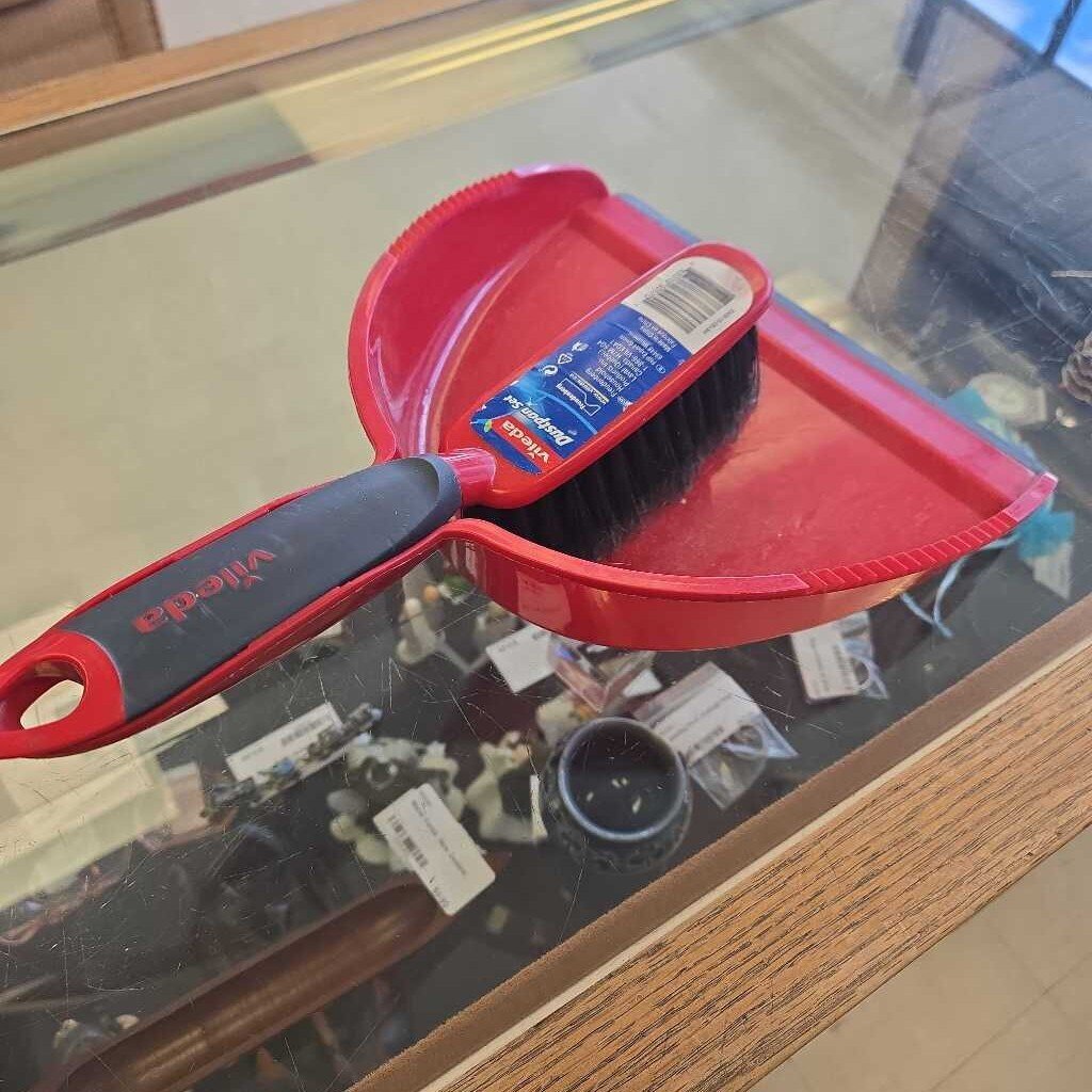 Red Dust Pan With Brush