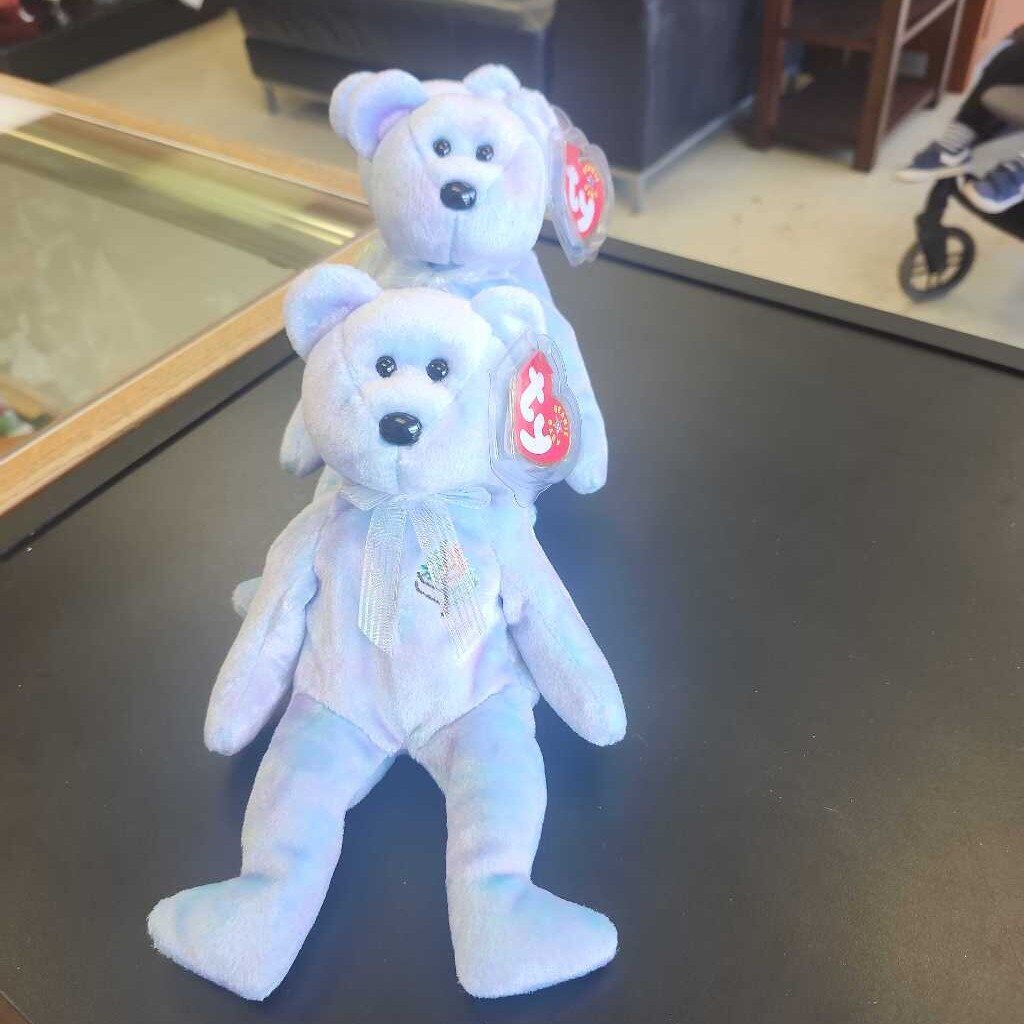 Issy Beanie Baby