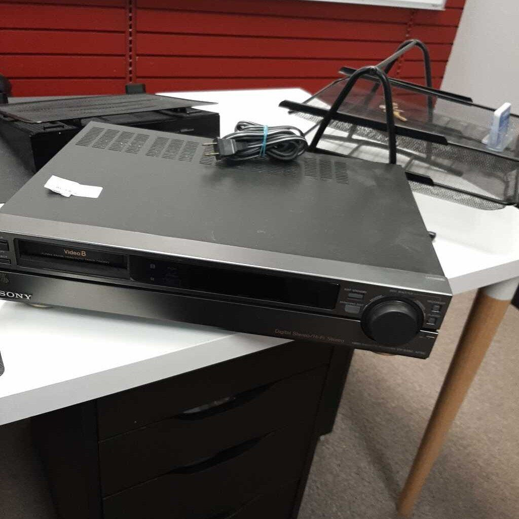 Sony EV-S550 Video8 VCR