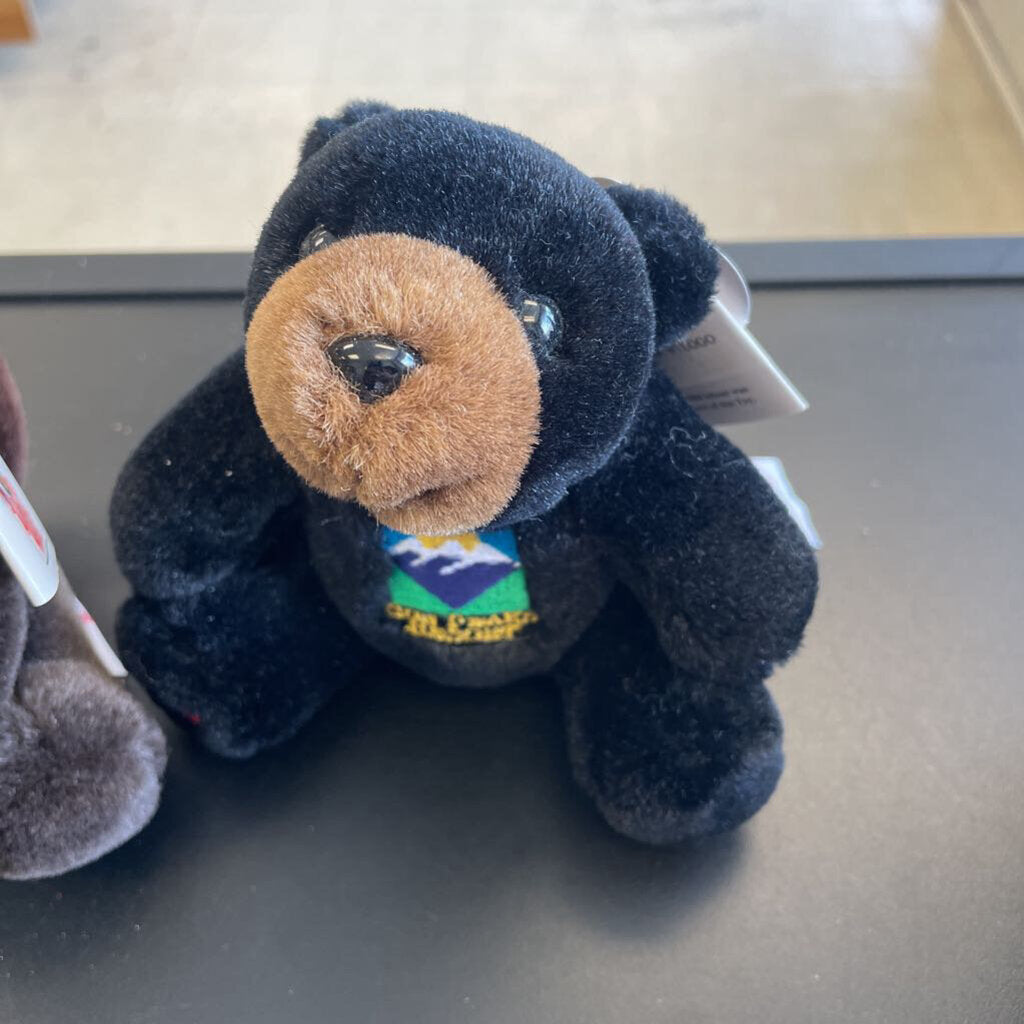The Stuffed Animal House "Molasses"