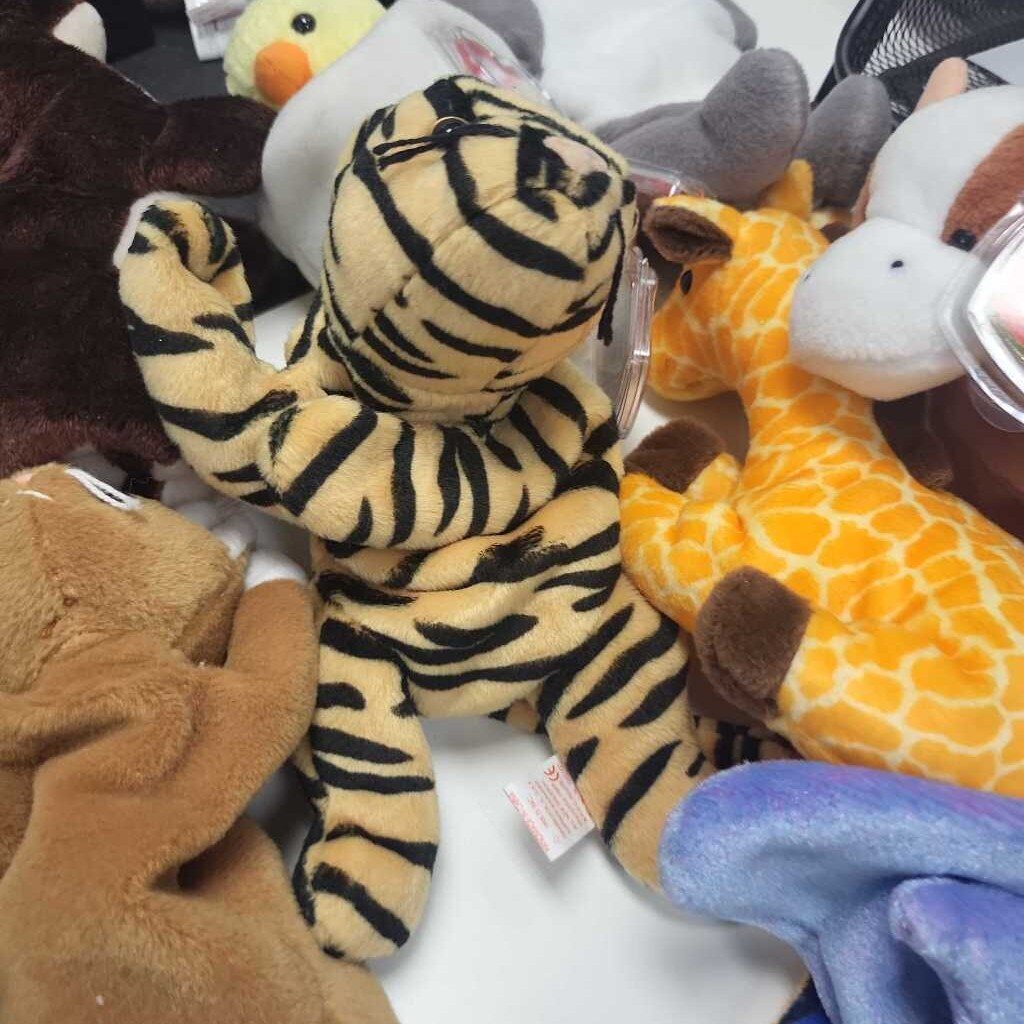 Ty Beanie Baby "Stripes"