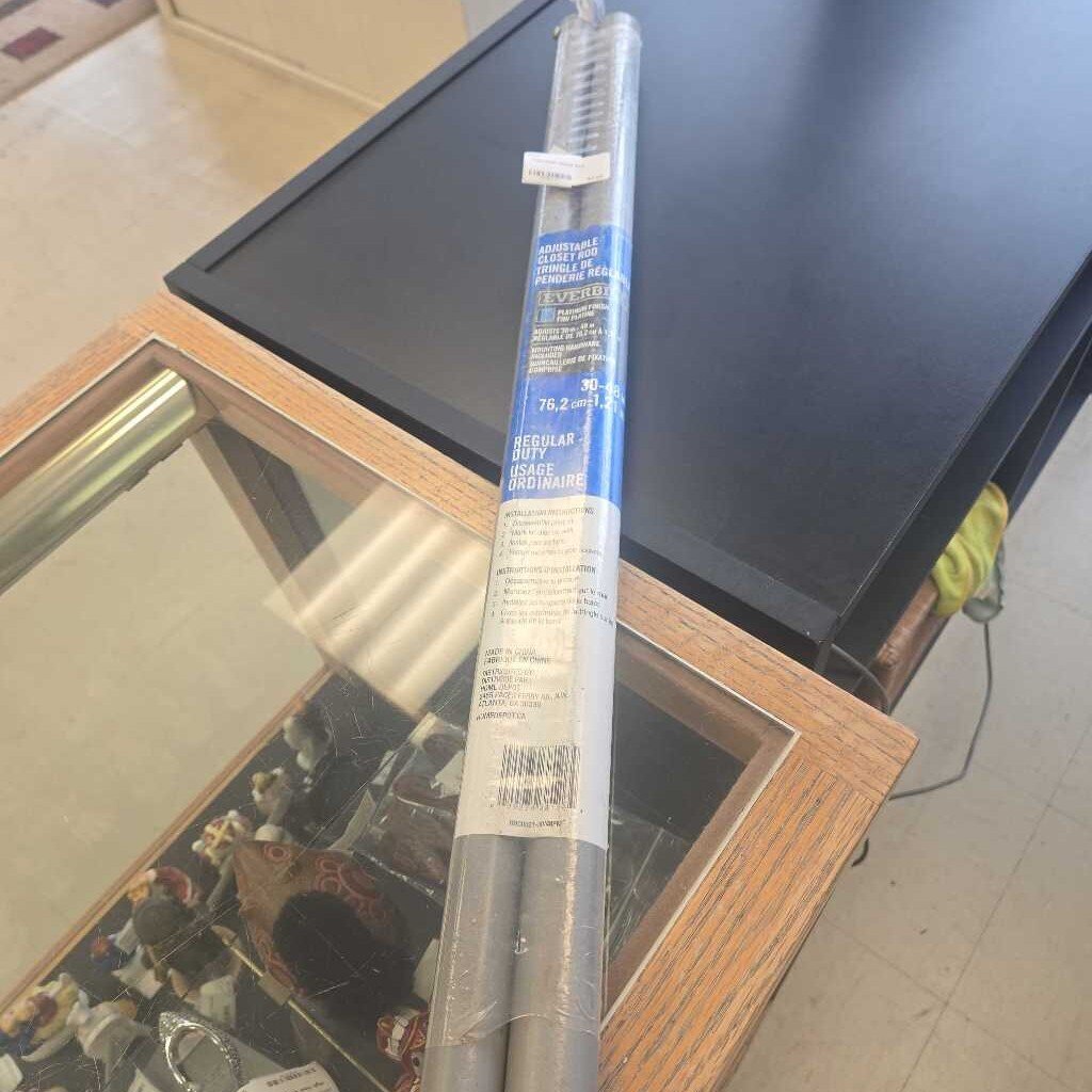 Adjustable Closet Rod