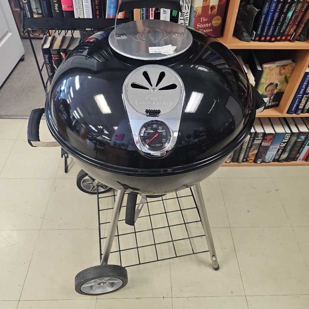 Napoleon Charcoal BBQ Kettle Grill with Cover