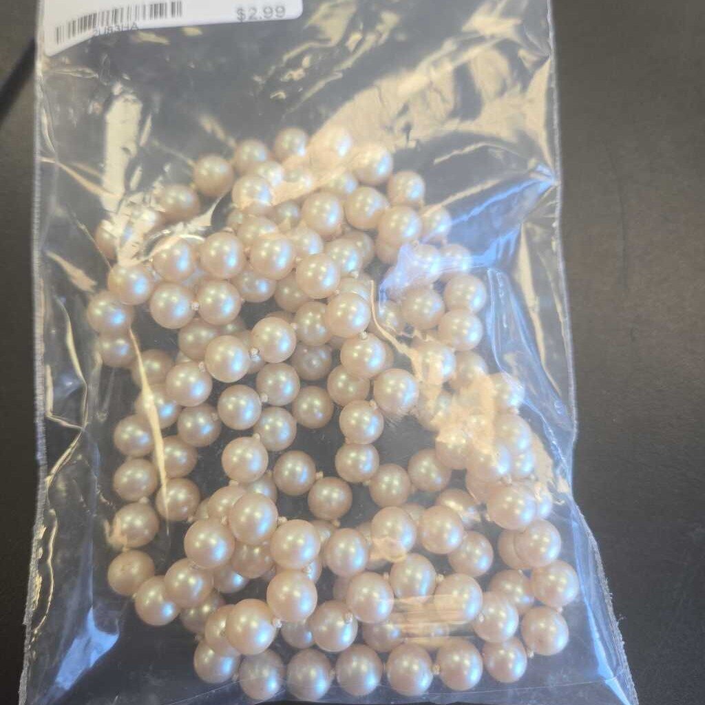 Faux Pearl Choker Necklace