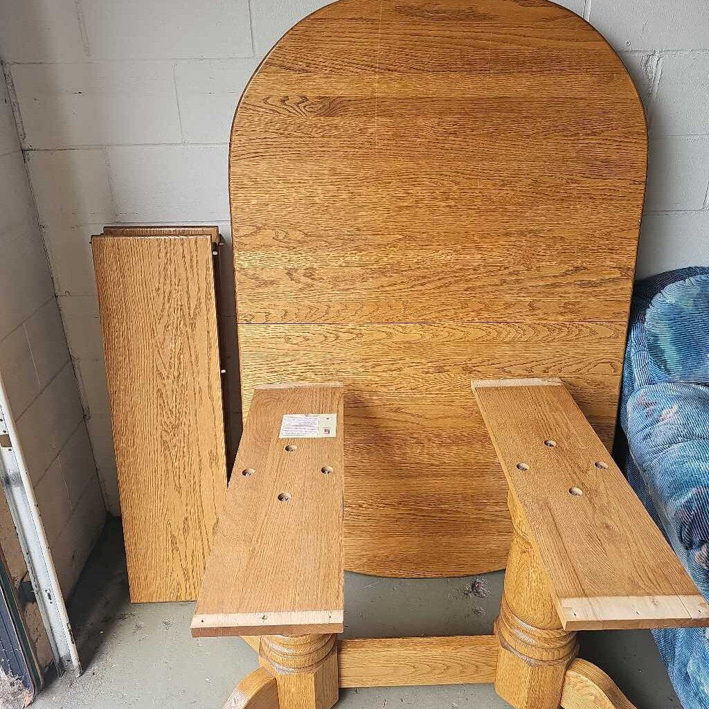 Wood Table and 6 Chairs