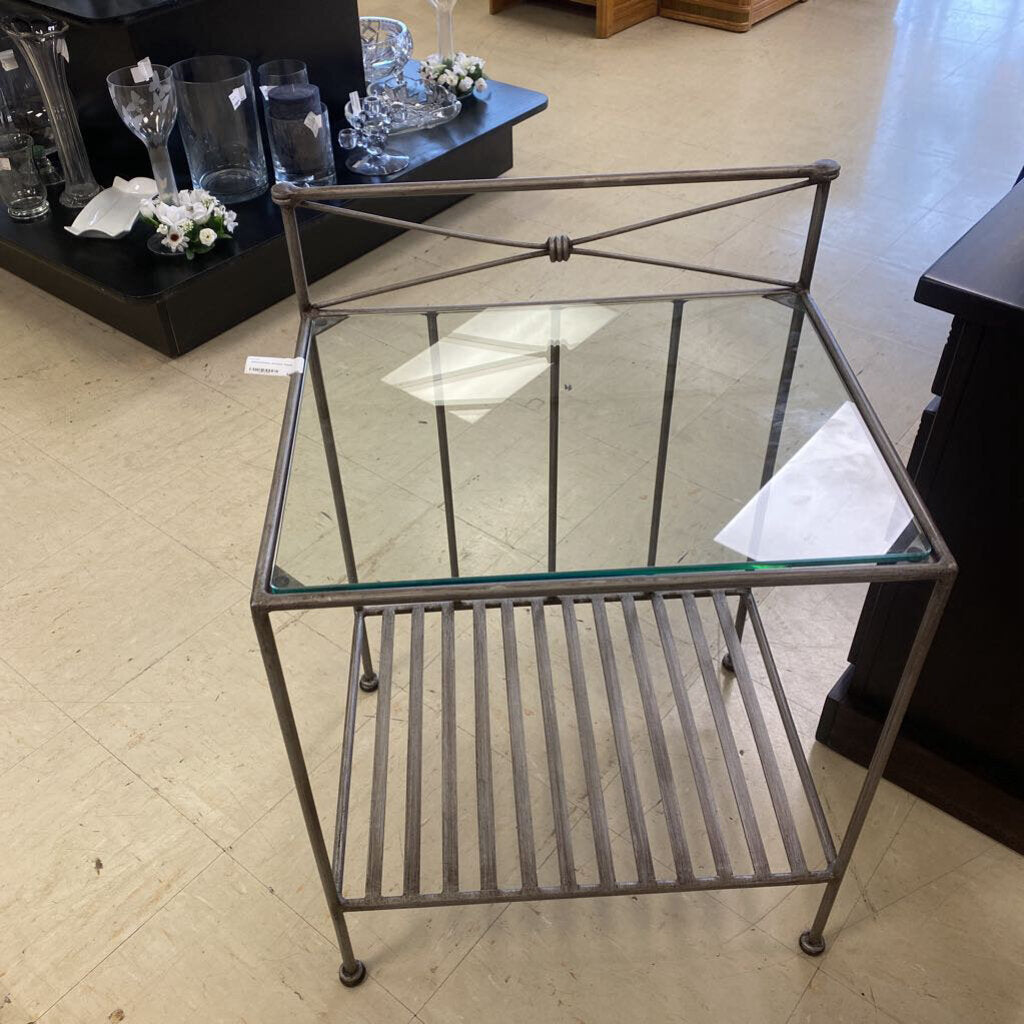 Metal/Glass Accent Table