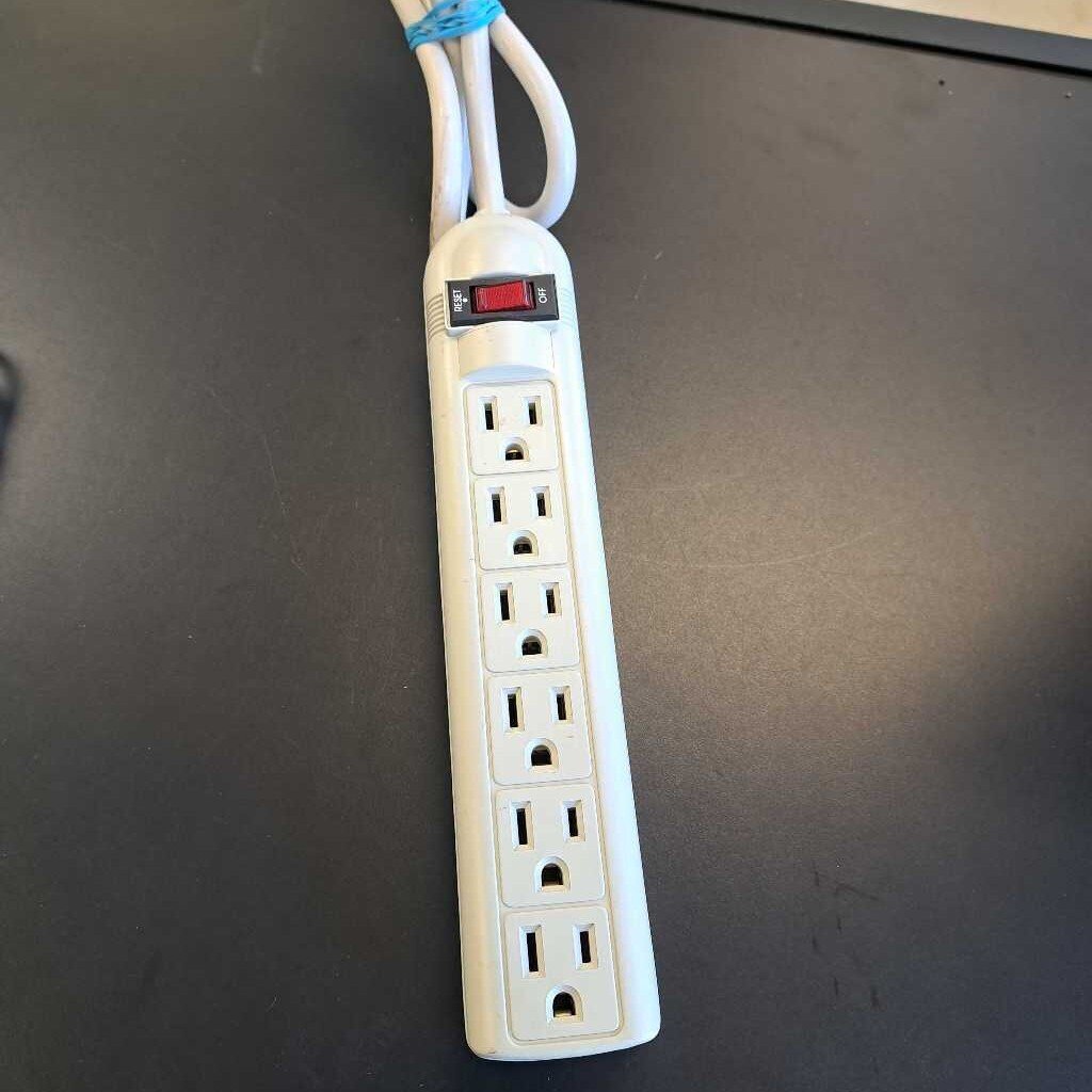 6 Outlet Power Bar