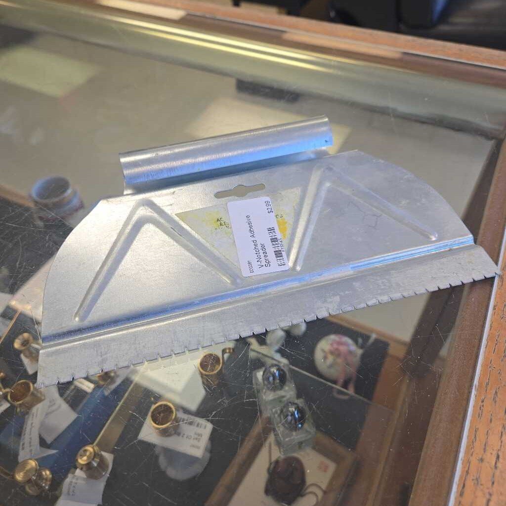 V-Notched Adhesive Spreader