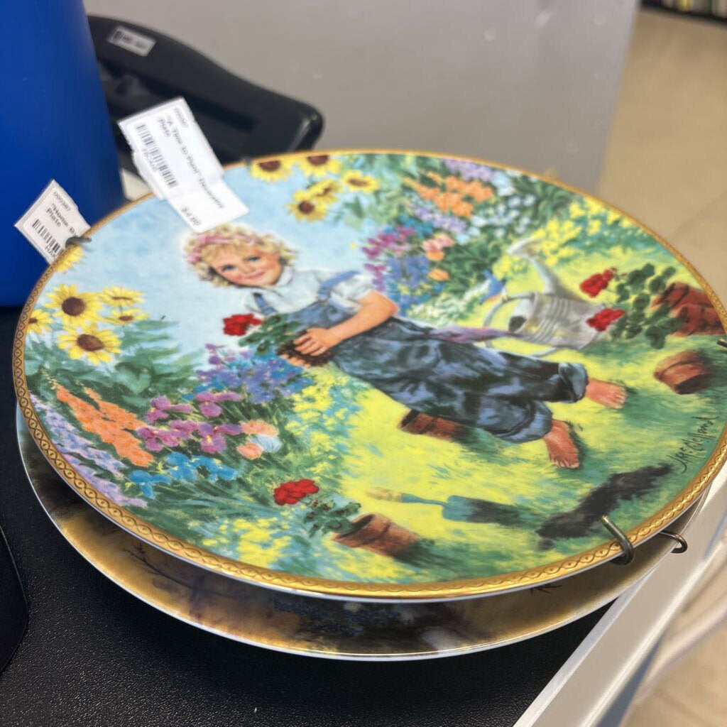 "A Time to Plant" Decorative Plate
