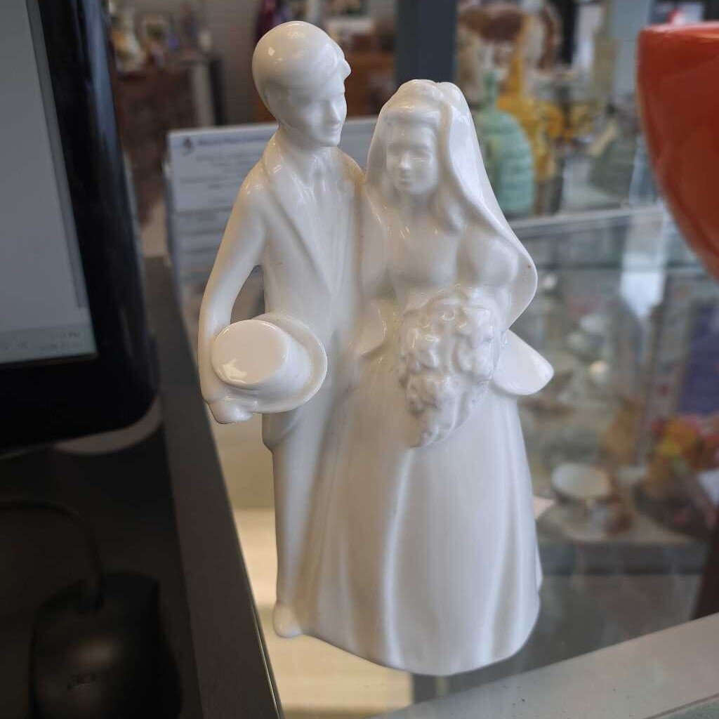 Royal Doulton Images ''Bride & Groom''