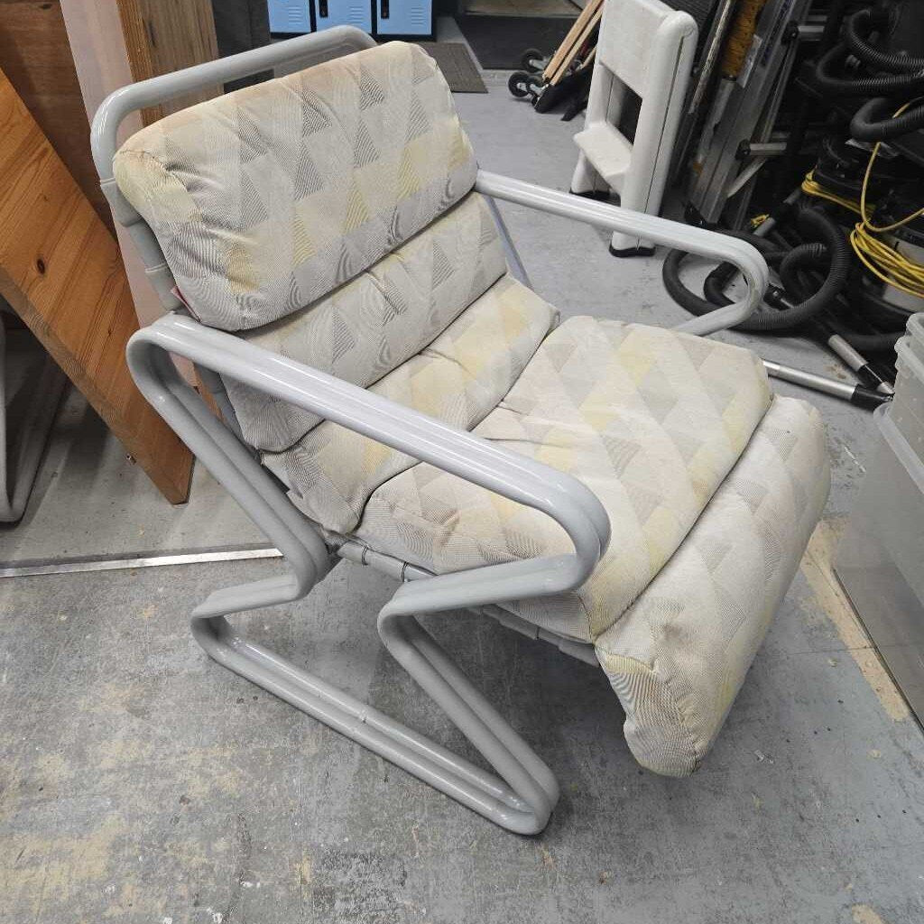 Vintage Style Aluminum Patio Glider