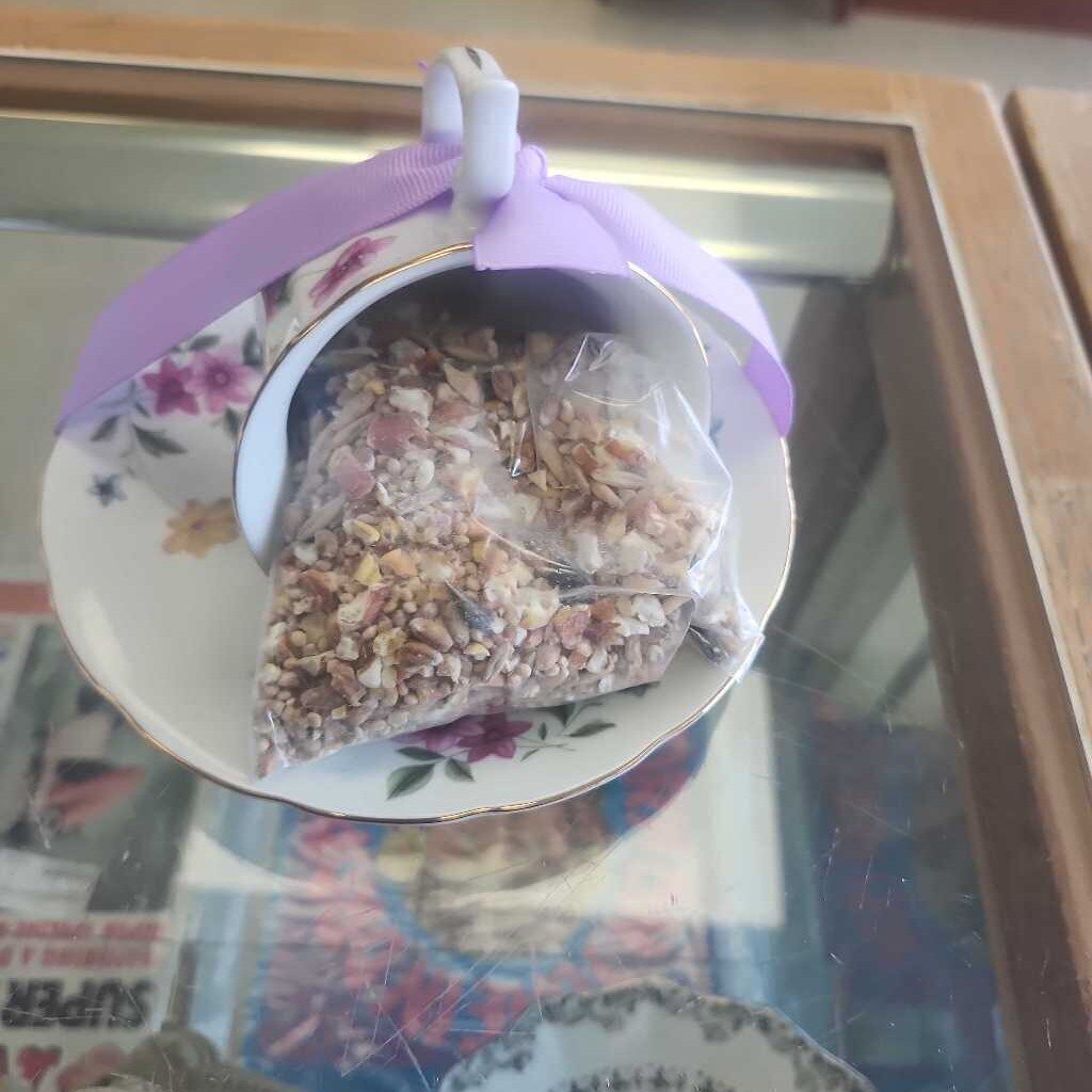 Tea Cup Bird Feeder