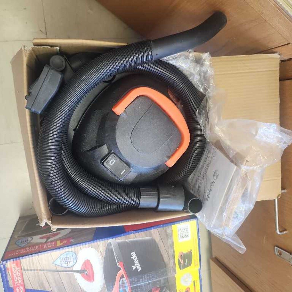 Kubota Wet/Dry Shop Vacuum -Not Tested