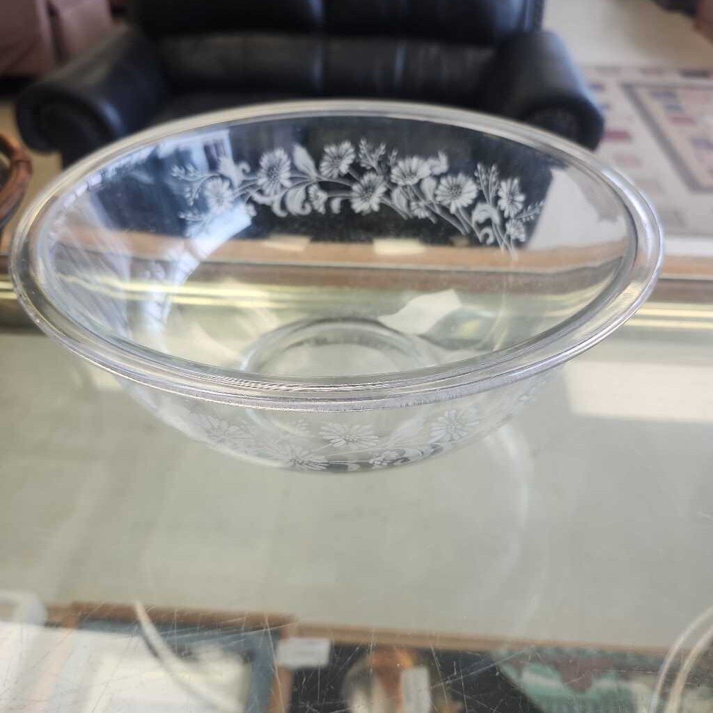 Glass Mixing Bowl With Flower Design