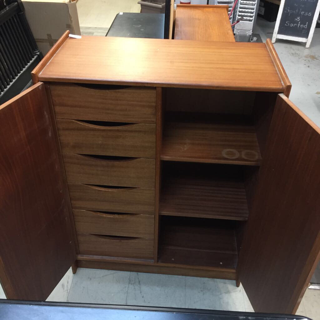 Armoire With 6 Drawers