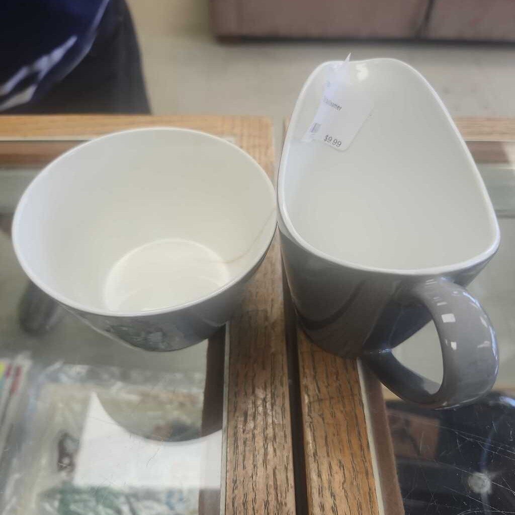 Grey Sugar and Creamer