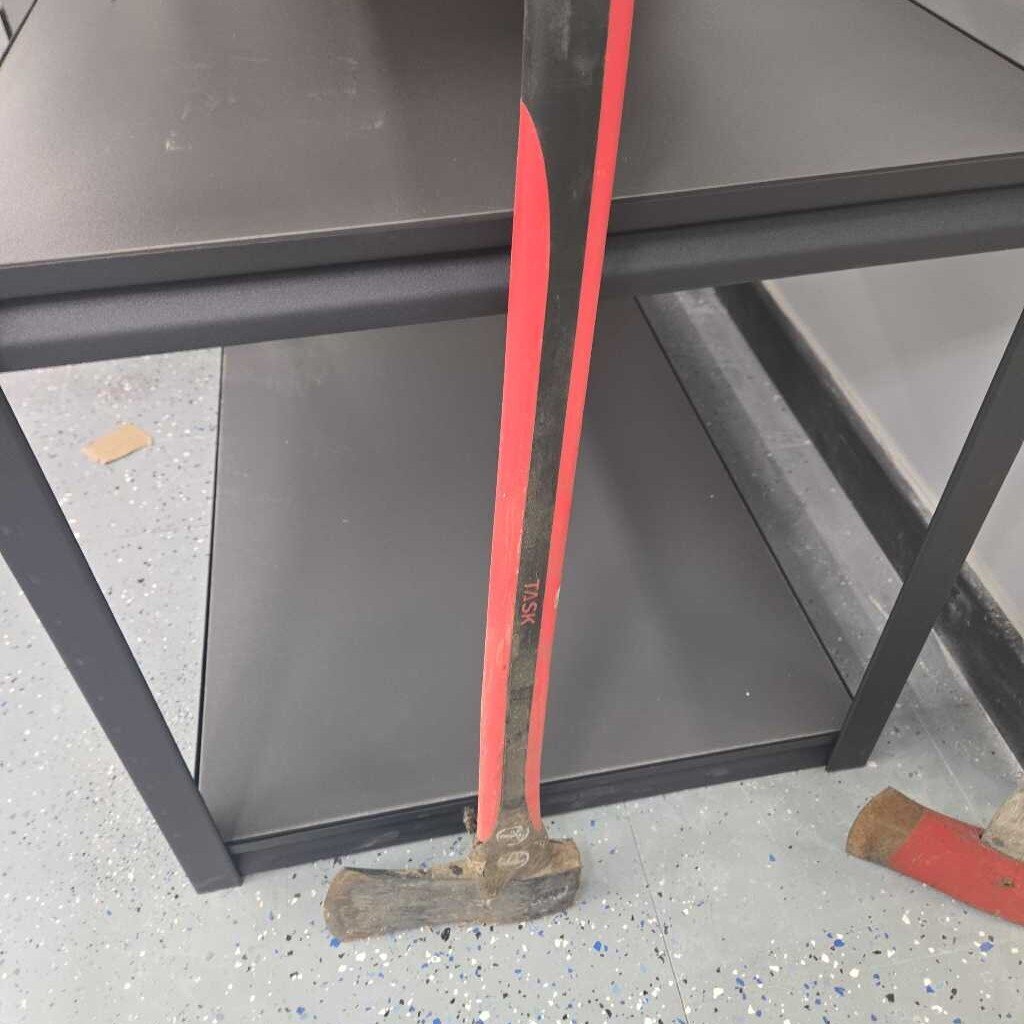 Axe