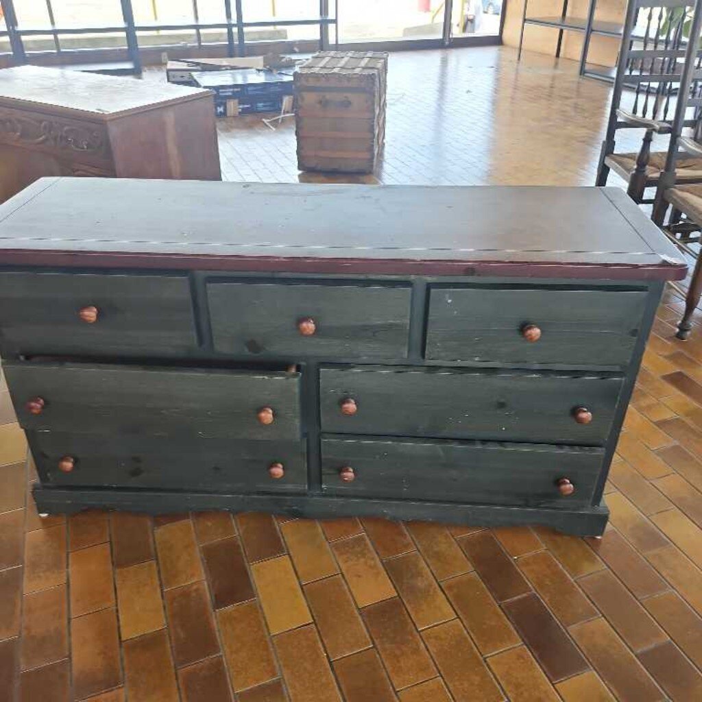 6 Drawer Dresser