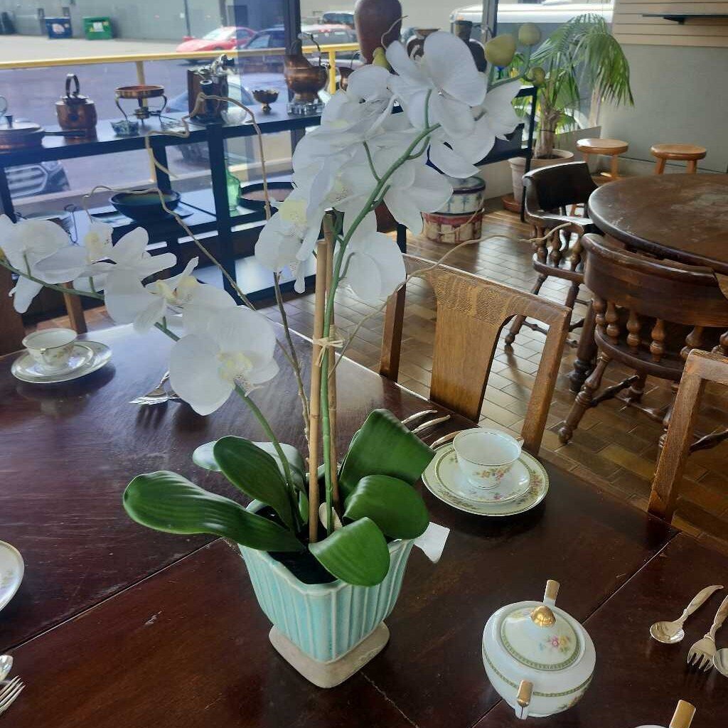 Faux Flowers With Design