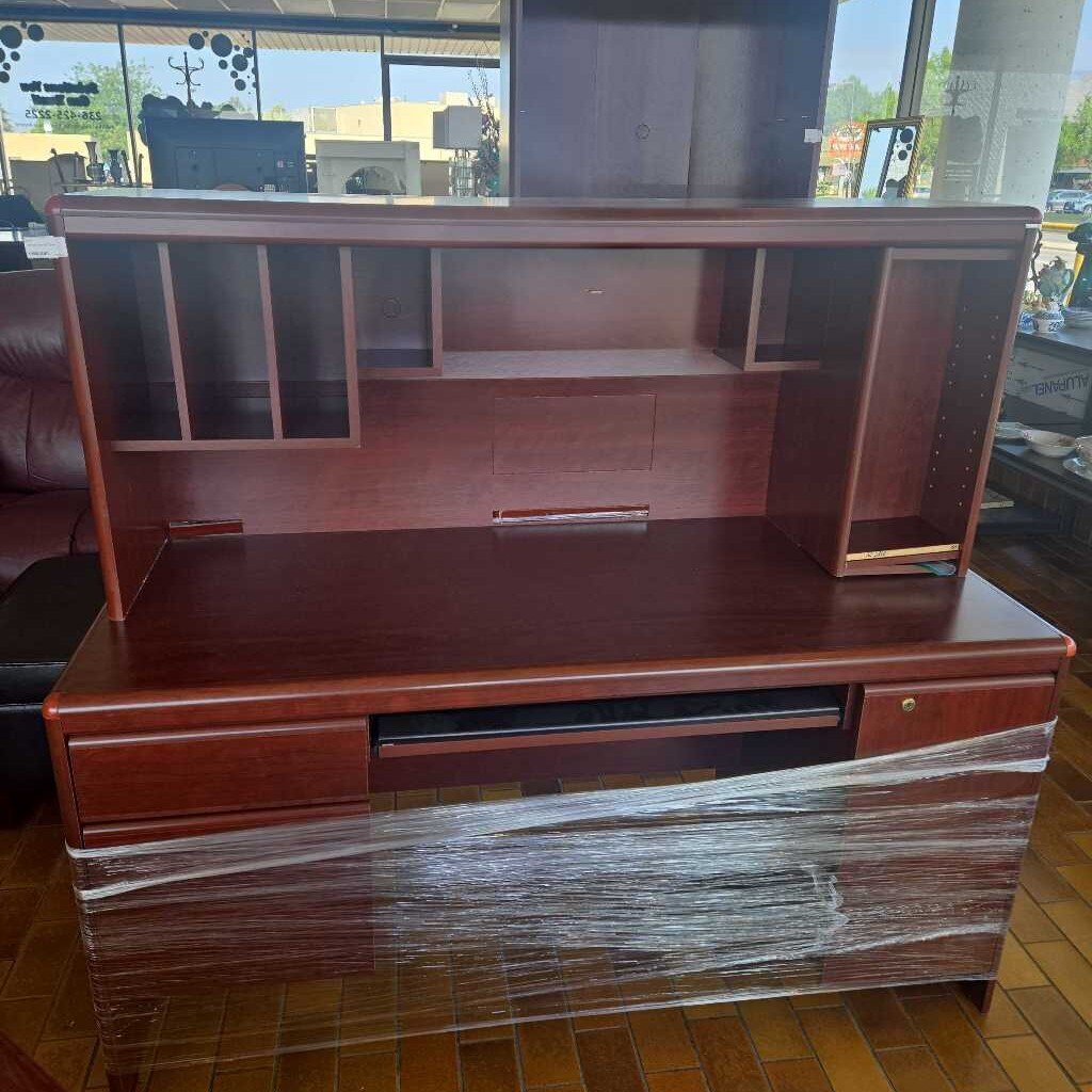 Cherry Wood Desk