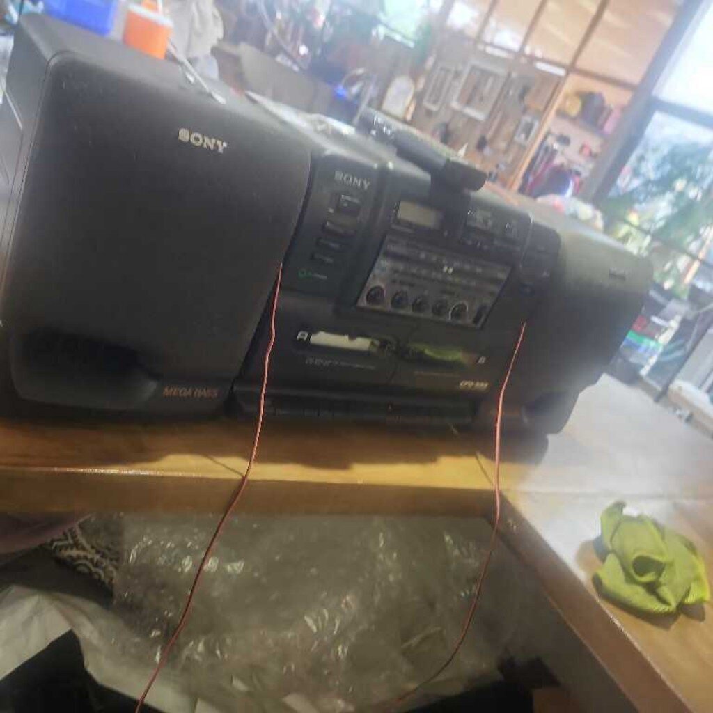 Sony BoomBox -Tested