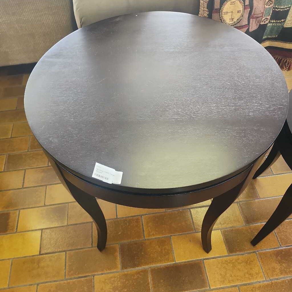 Nesting Table Large Round