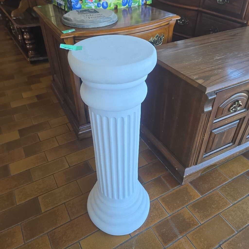 White Pillar