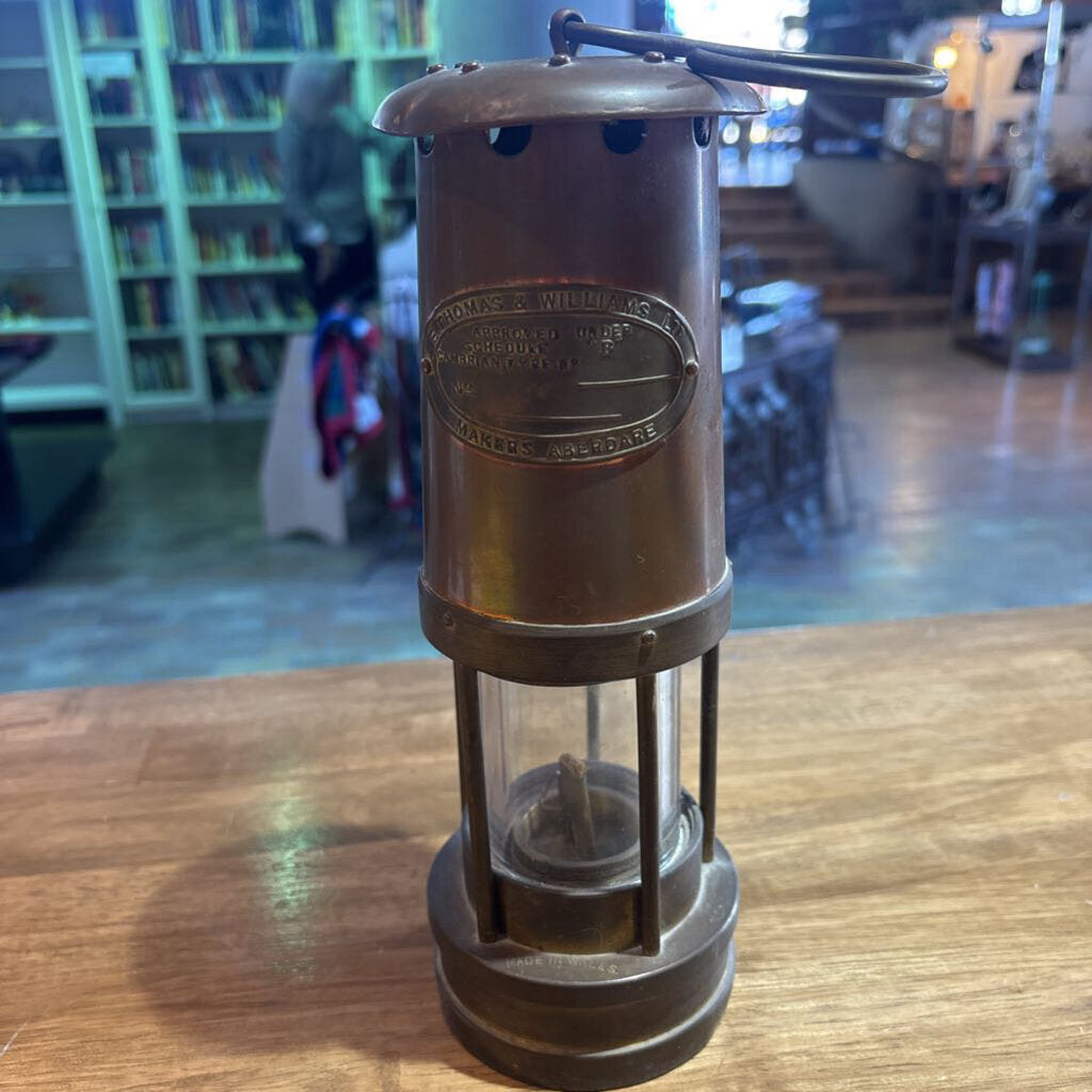 Miners safety lamp