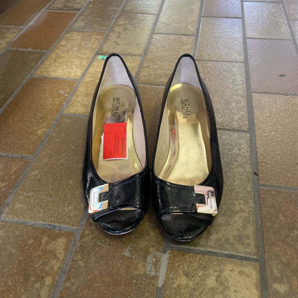 Michael Kors Black Leather Pumps