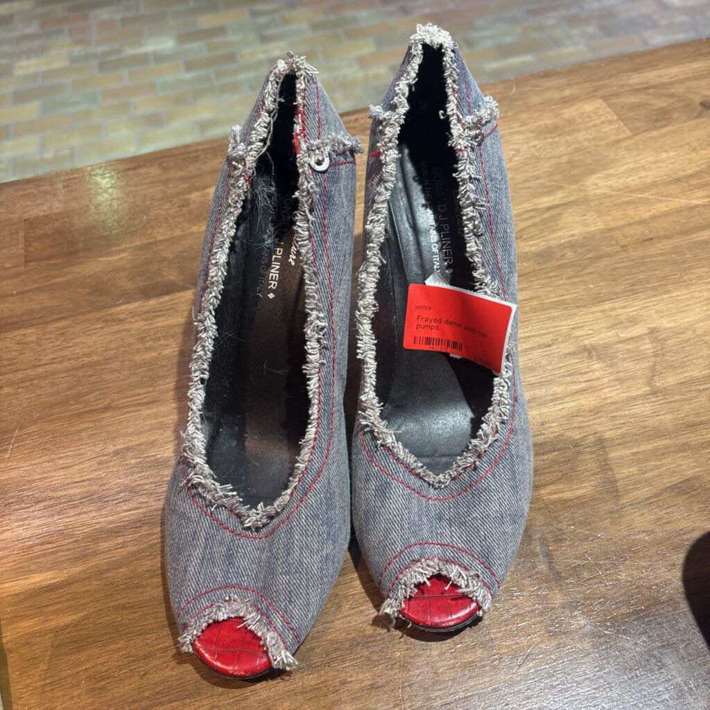Frayed demin peep-toe pumps