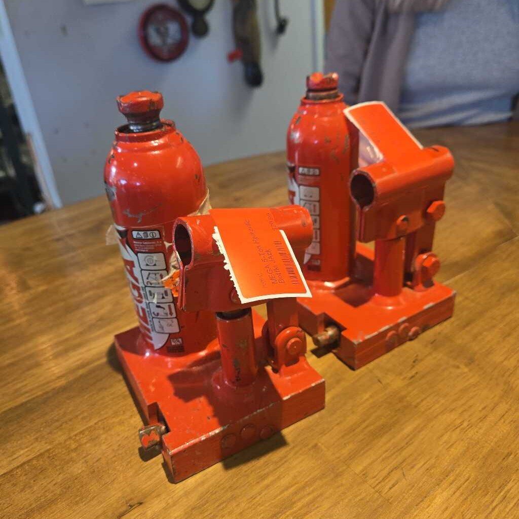 MEGA 5-Ton Hydraulic Bottle JAck
