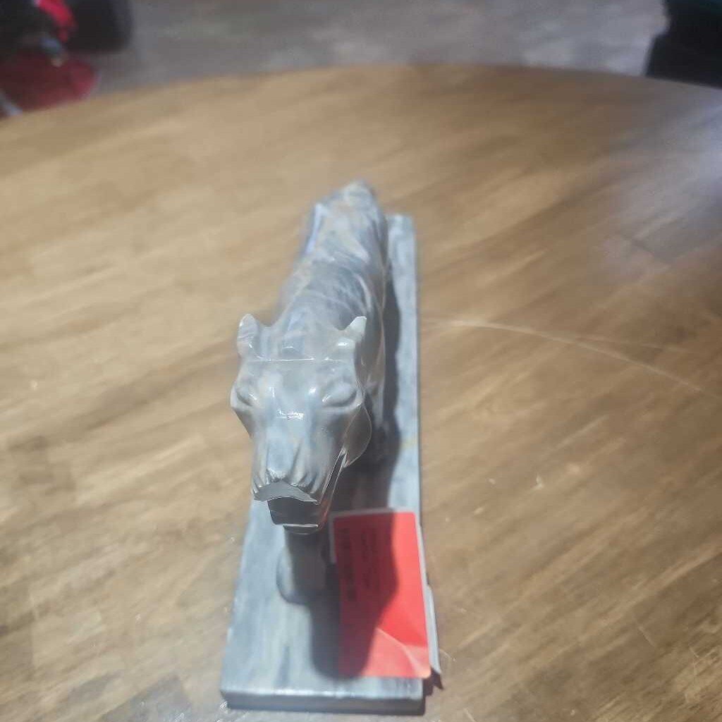 Hand Carved Onyx or marble Tiger