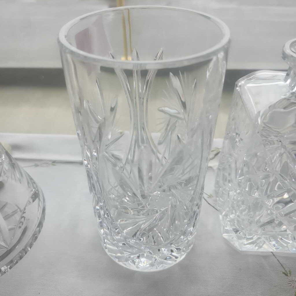 glass vase crystal