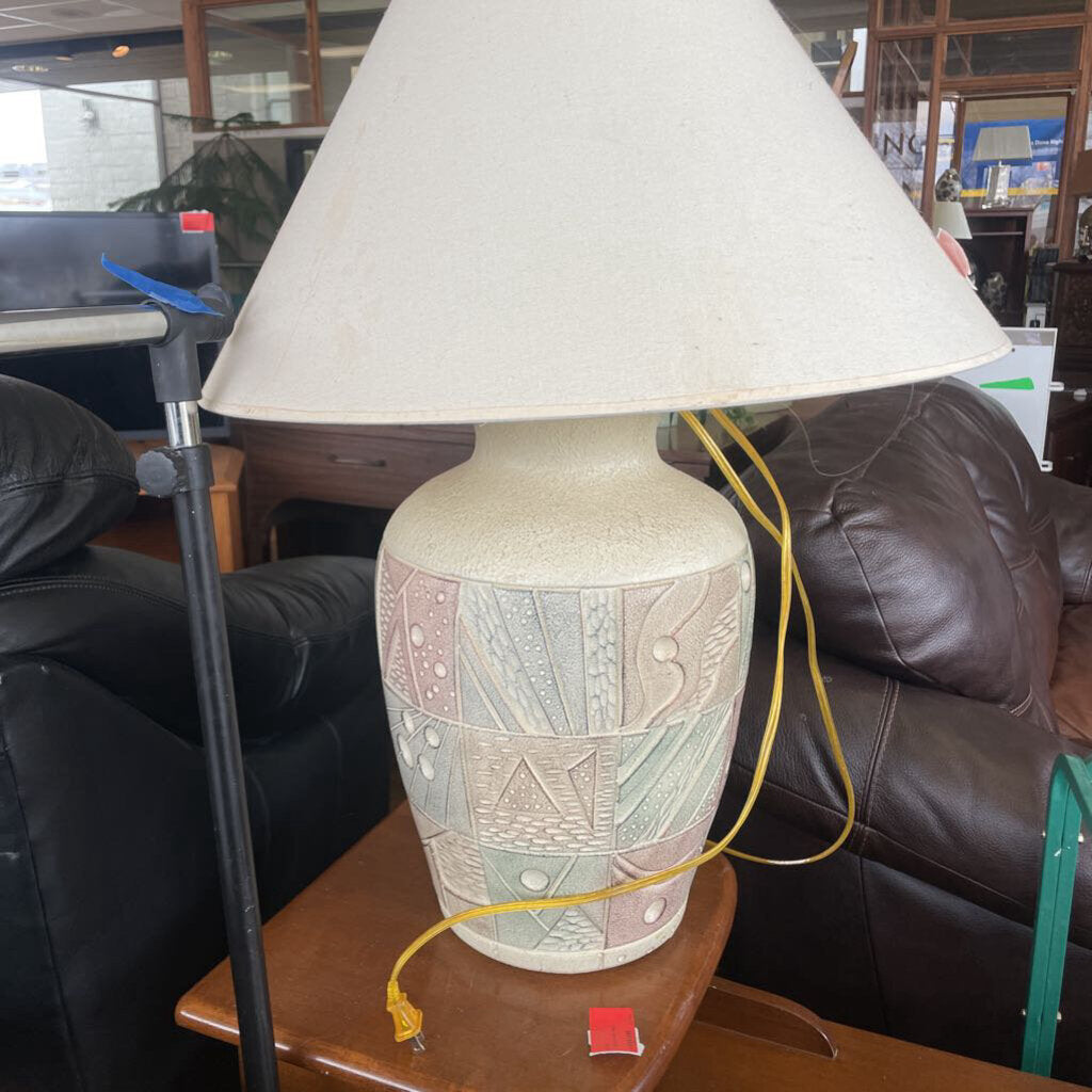 Vintage Ceramic Table Lamp