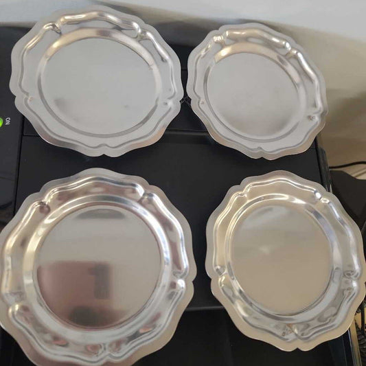 Vintage Stainless Steel Round Dish Set Of 4