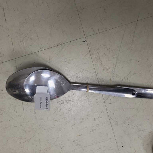 2 Serving Spoons