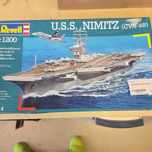 USS Nimitz Plastic Model