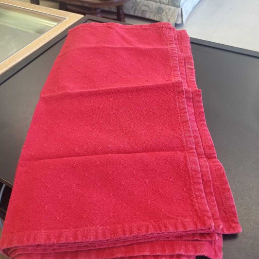 7 Red Place Mats