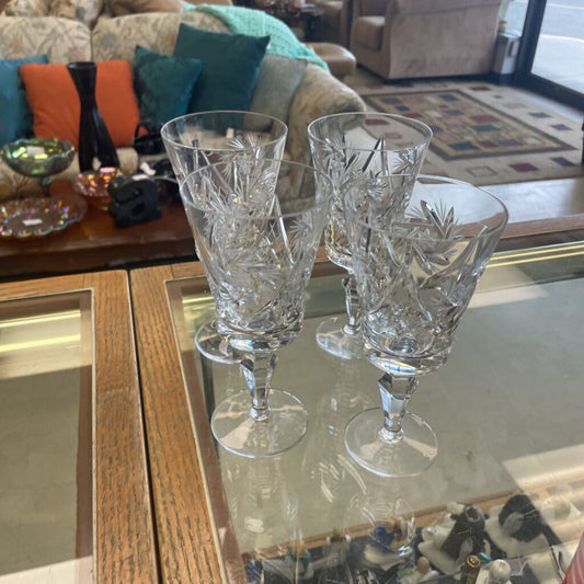 Crystal Wine Glasses (Set of 4)