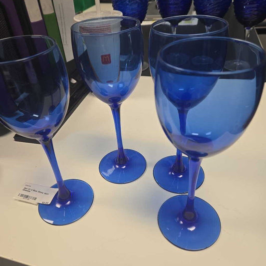 Set Of 4 Blue Glass Wine Glasses