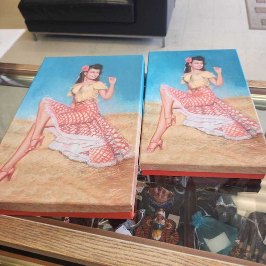 Pin UP Girl Large And Small Boxes