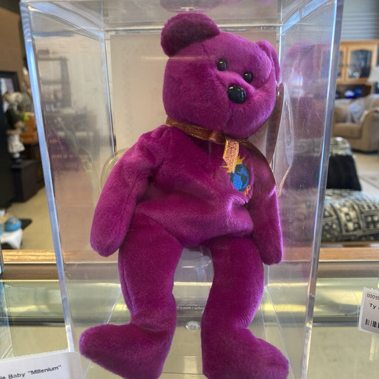 Ty Beanie Baby "Millenium"