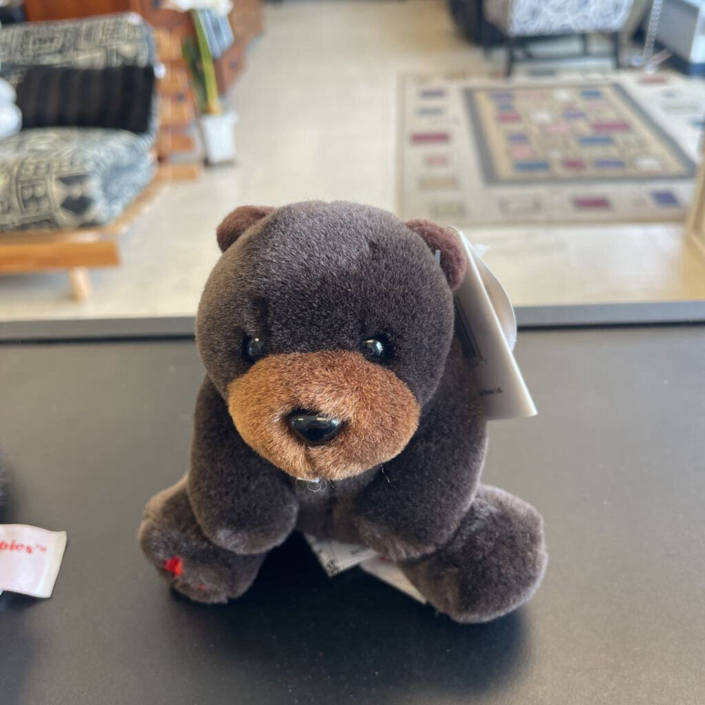 The Stuffed Animal House "Chip"