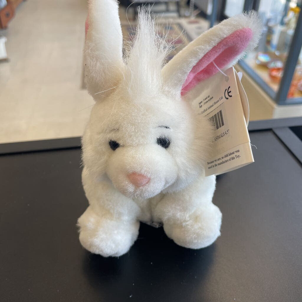 The Stuffed Animal House "Snoshoo"