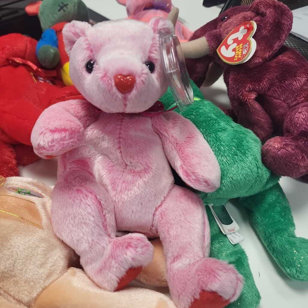 Ty Beanie Baby "Romance"