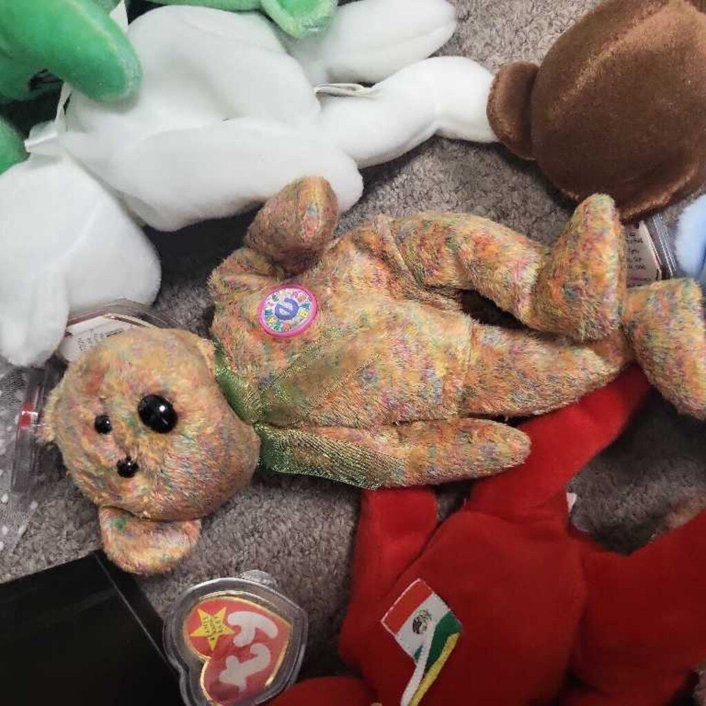Ty Beanie Baby "Speckles"