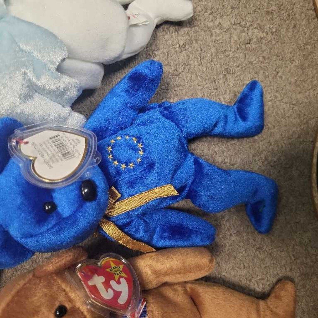 Ty Beanie Baby "Unity"