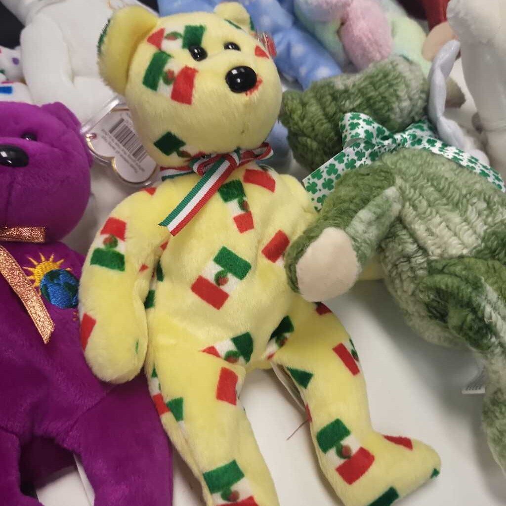 Ty Beanie Baby "Pinata"