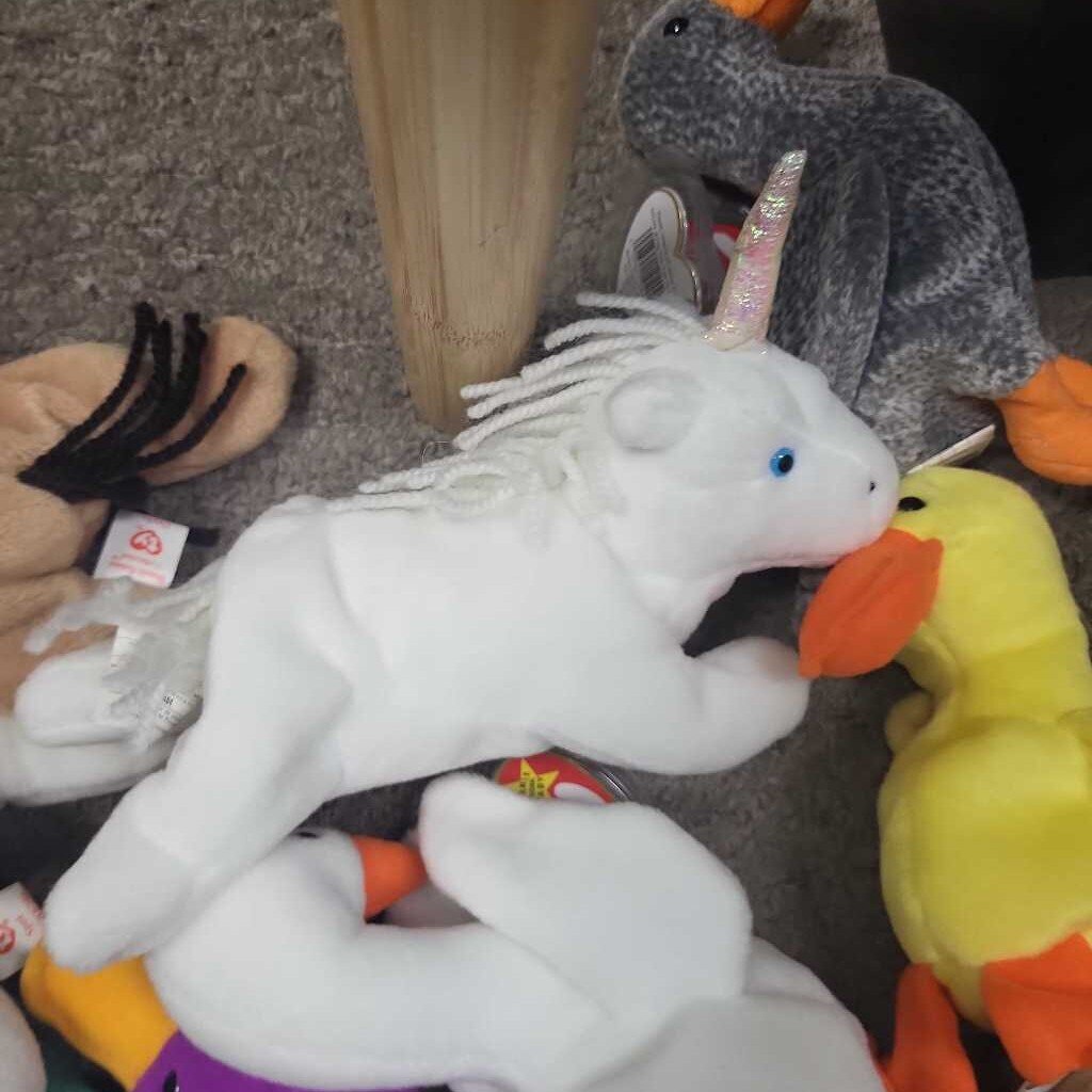 Ty Beanie Baby "Mystic"
